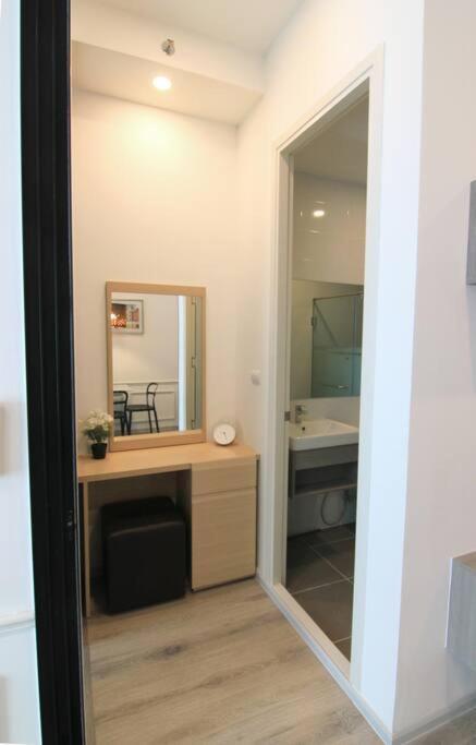 New Condo, Hi-speed Wi-fi, Gym Pool, Near Lam Sali Mrt Pangsapuri *